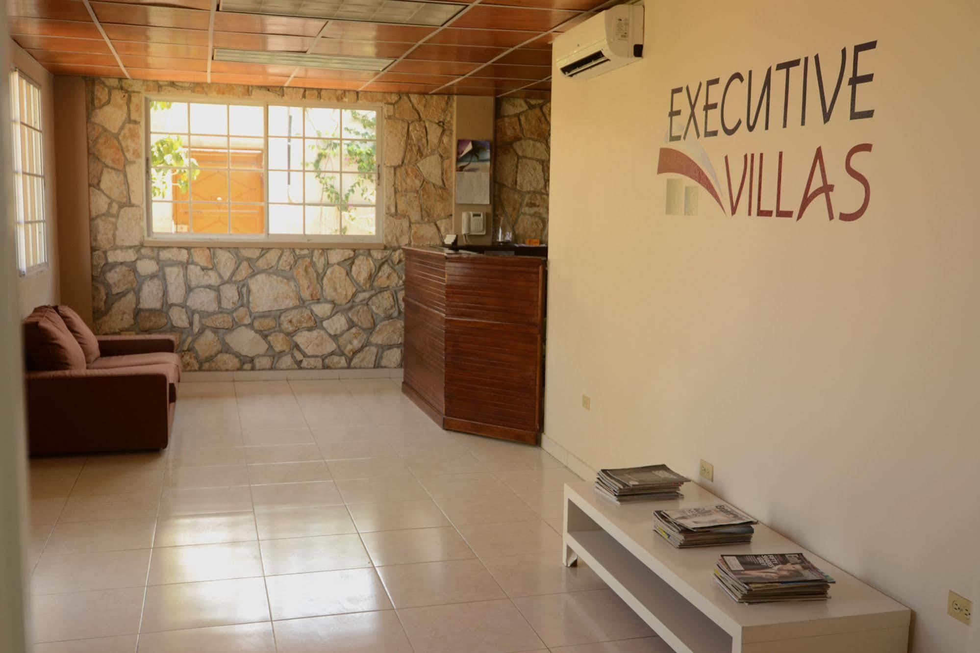 Executive Villas Port-au-Prince Kültér fotó
