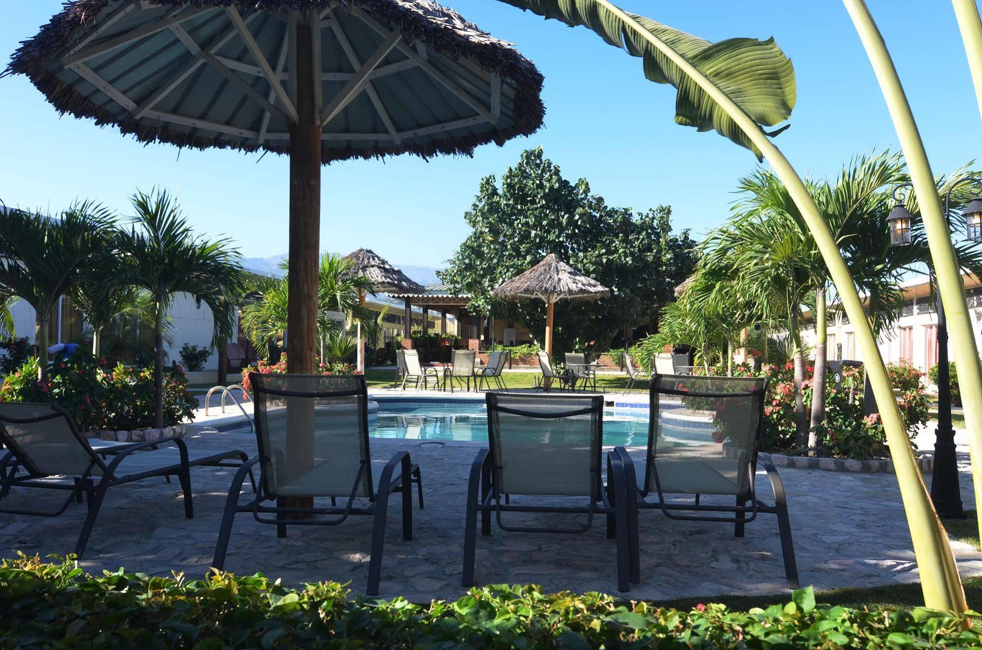 Executive Villas Port-au-Prince Kültér fotó